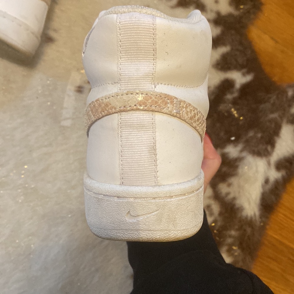 GUC NIKE SIZE 9 - Picture 5 of 12